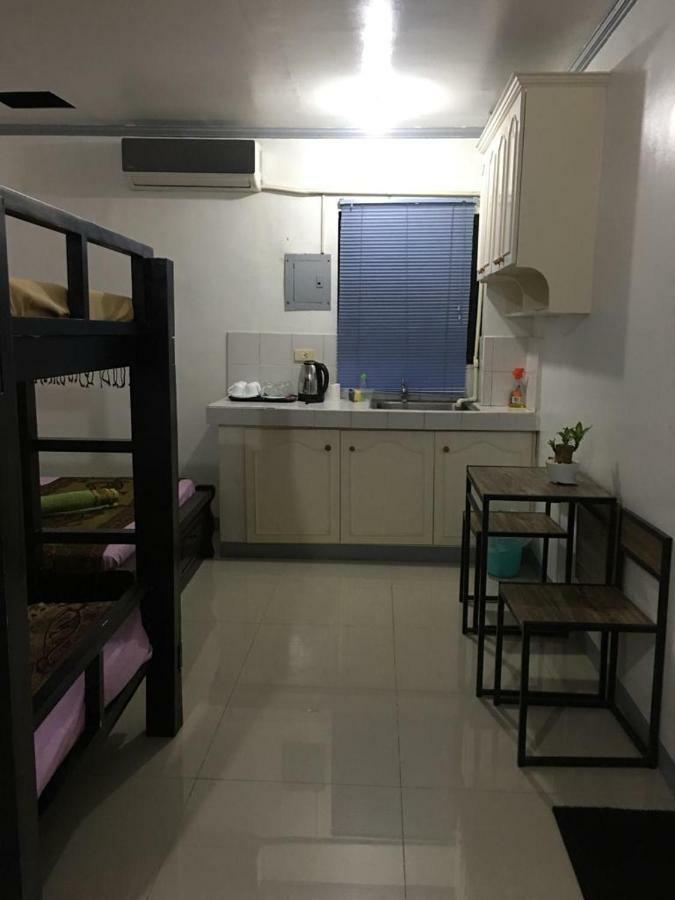 Bing'S Place Pasay Esterno foto