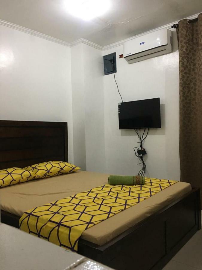 Bing'S Place Pasay Esterno foto